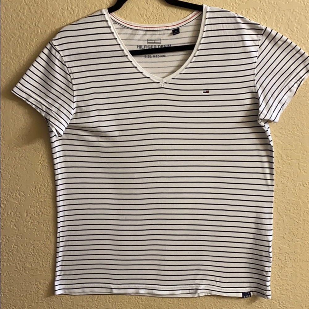 Tommy Hilfiger- Striped Black&White T-Shirt- M
